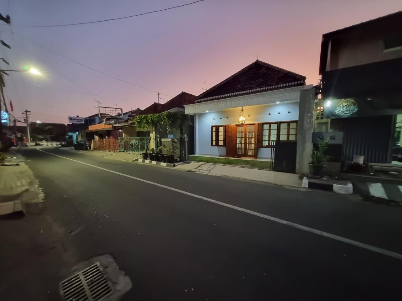 House Of Kadipaten Yogyakarta Exterior photo